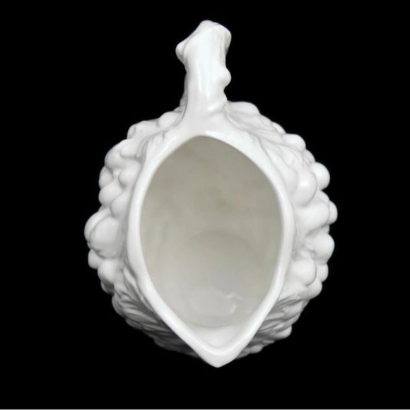 Pier 1 Pitcher White Ceramic Embossed Grapes and Leaves Made in Italy - Picture 6 of 8